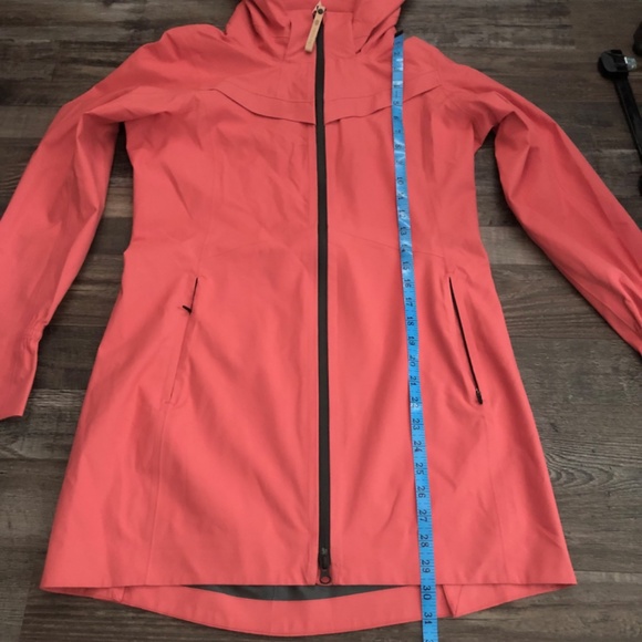 NWT Indygena Kisa Rain Jacket S Melon - Picture 14 of 16